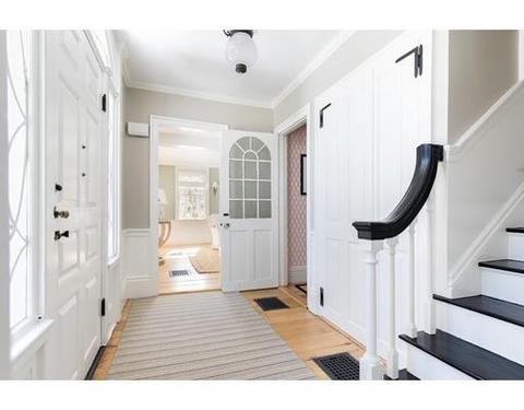 166 North St, Hingham, MA 02043 photo 3