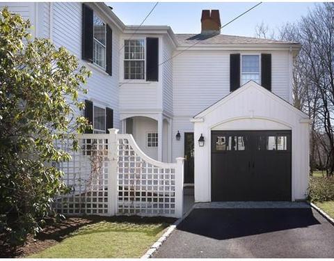 166 North St, Hingham, MA 02043 photo 2
