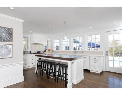 166 North St, Hingham, MA 02043 photo 5