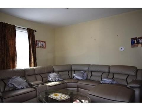 13 Marshall St, Worcester, MA 01604 photo 4