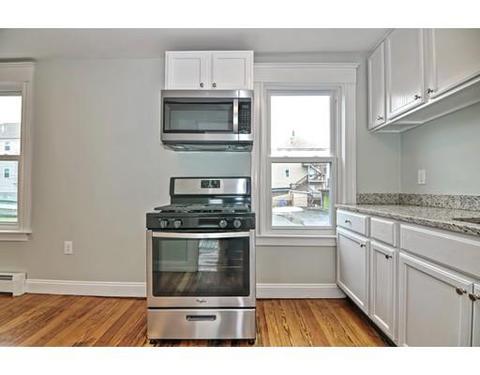 29 Hamlet St, Fall River, MA 02724 photo 6