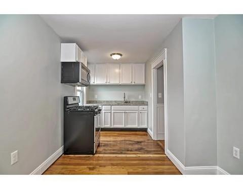 29 Hamlet St, Fall River, MA 02724 photo 5