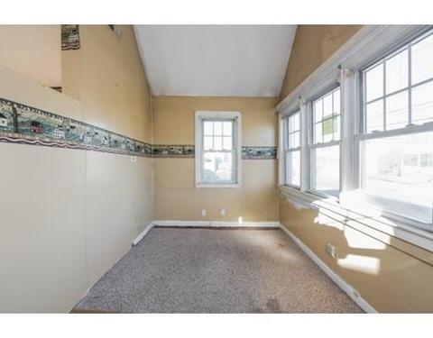 49 Fuller St, Everett, MA 02149 photo 4
