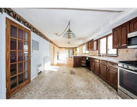 49 Fuller St, Everett, MA 02149 photo 7