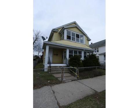 89 Mooreland St, Springfield, MA 01104 photo 1