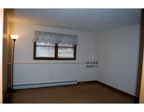 58 Derby Dingle St, Springfield, MA 01107 photo 23
