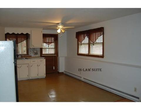 58 Derby Dingle St, Springfield, MA 01107 photo 22
