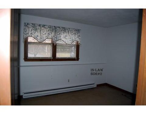 58 Derby Dingle St, Springfield, MA 01107 photo 24