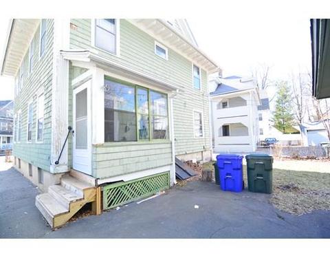 301 Dickinson St, Springfield, MA 01108 photo 4