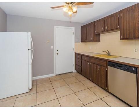 52 Purchase St #B1, Danvers, MA 01923 photo 4