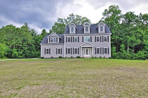 11 Puffer Dr, Mendon, MA 01756 photo 2