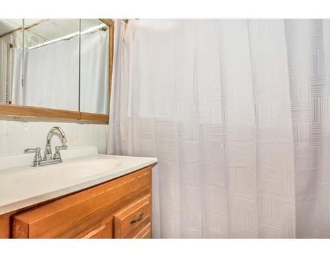 19 Evers St, Worcester, MA 01603 photo 10