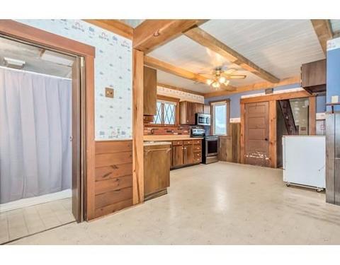 19 Evers St, Worcester, MA 01603 photo 9