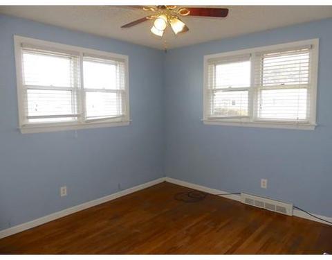 22 Jerilis Dr, Springfield, MA 01119 photo 11