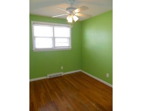 22 Jerilis Dr, Springfield, MA 01119 photo 13