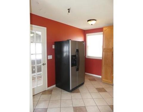 22 Jerilis Dr, Springfield, MA 01119 photo 8