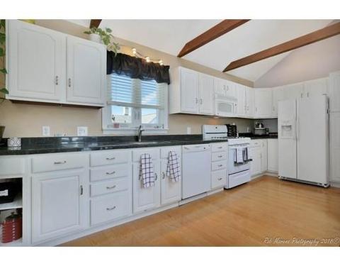 10 Spruce St #B, Danvers, MA 01923 photo 8