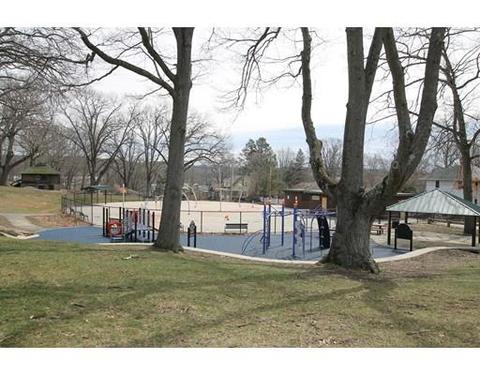 21 Tatman St, Worcester, MA 01607 photo 11