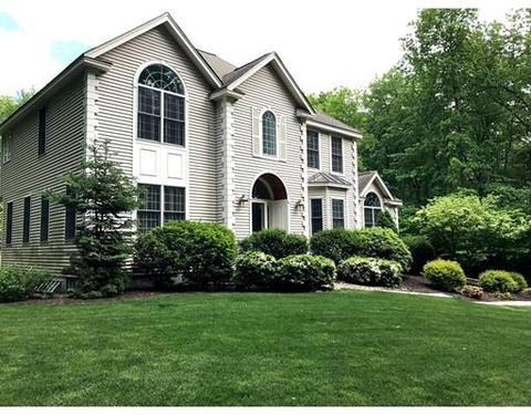 96 Shannon Rd, Atkinson, NH 03811 photo 1