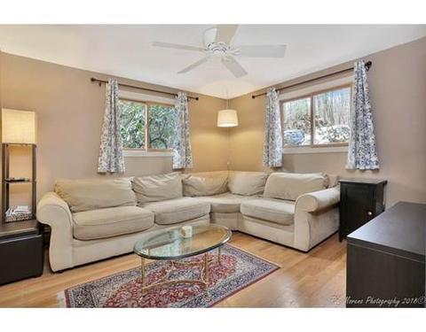 100 Red Spring Rd, Andover, MA 01810 photo 5