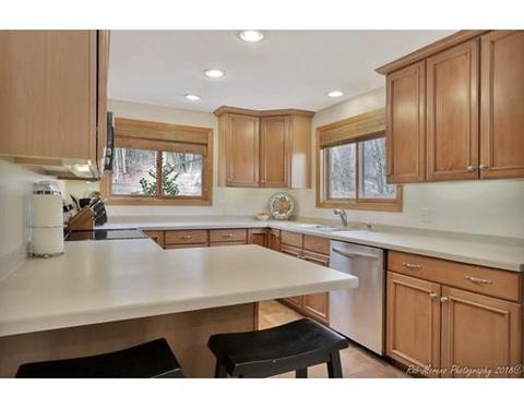 100 Red Spring Rd, Andover, MA 01810 photo 12