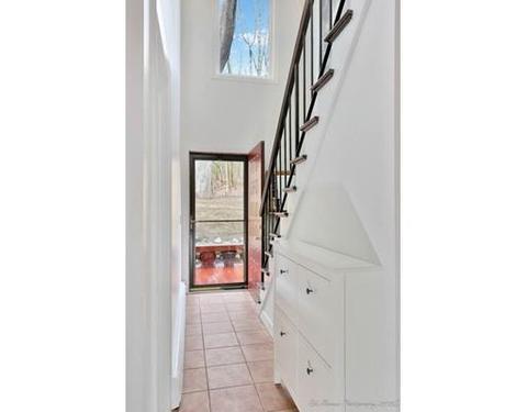 100 Red Spring Rd, Andover, MA 01810 photo 4