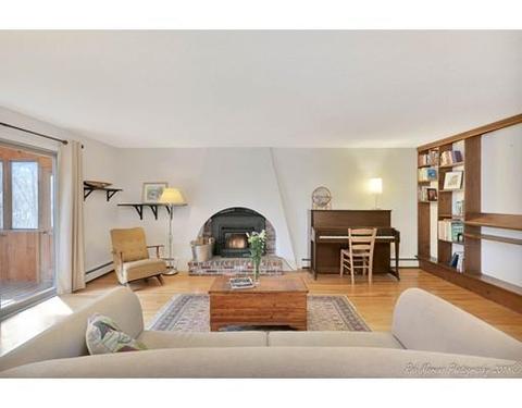 100 Red Spring Rd, Andover, MA 01810 photo 11