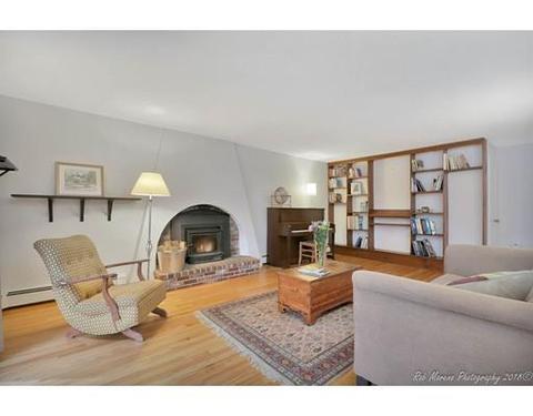 100 Red Spring Rd, Andover, MA 01810 photo 7