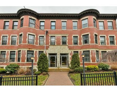 145 Winthrop Rd #7, Brookline, MA 02445 photo 1