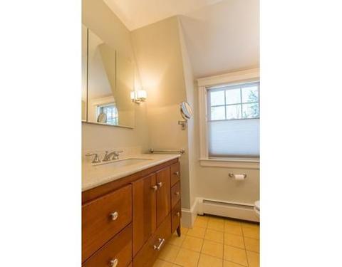 15 Parkinson St, Needham, MA 02492 photo 17