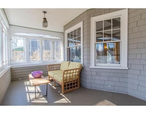 15 Parkinson St, Needham, MA 02492 photo 2