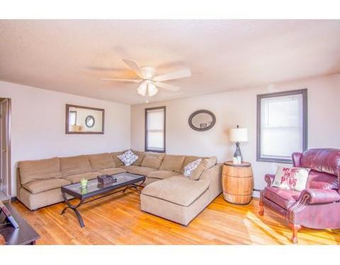 4 Tumbleweed Rd, Springfield, MA 01109 photo 3