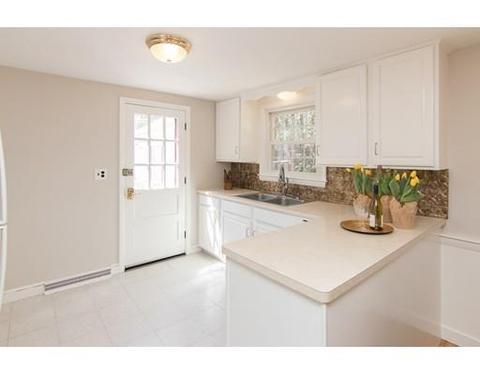 7 Chandler Ave, Walpole, MA 02081 photo 10
