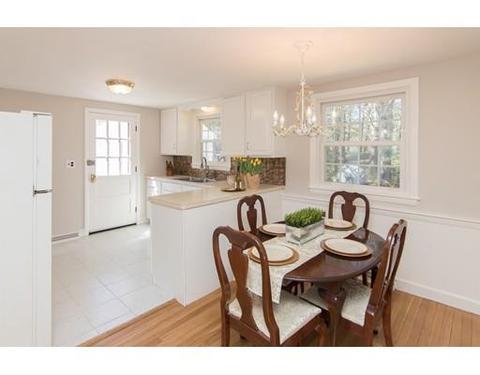 7 Chandler Ave, Walpole, MA 02081 photo 5