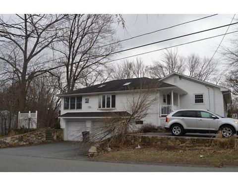 181 Brigham Ave, Dracut, MA 01826 photo 2