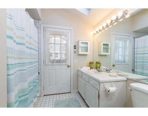 53 Tenth Ave, Warwick, RI 02886 photo 14
