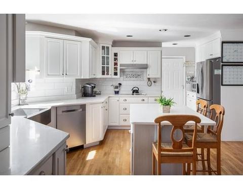 15 King Philip Path, Mendon, MA 01756 photo 10