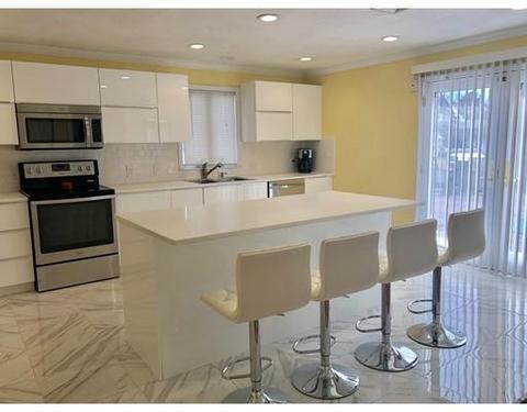 11 Brookfield Cir, Framingham, MA 01701 photo 4