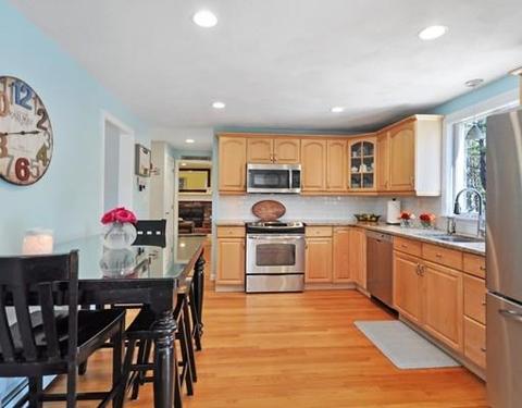 115 W Acton Rd, Stow, MA 01775 photo 2