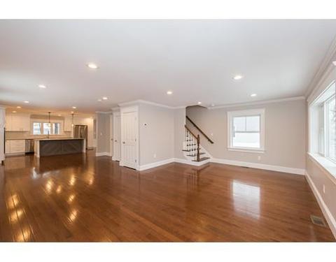 80 Washington St, Reading, MA 01867 photo 2