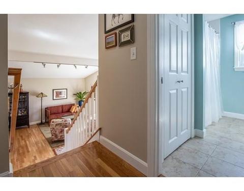 10 Champlain Dr, Hudson, MA 01749 photo 13