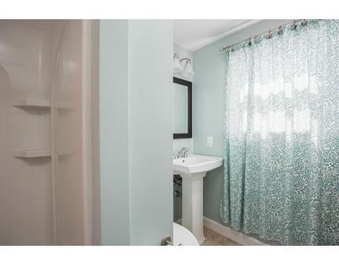 10 Champlain Dr, Hudson, MA 01749 photo 4