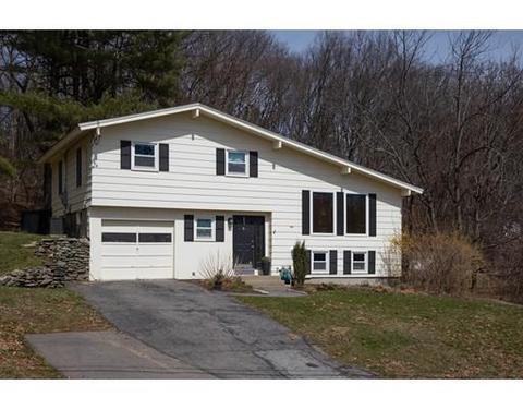 10 Champlain Dr, Hudson, MA 01749 photo 24