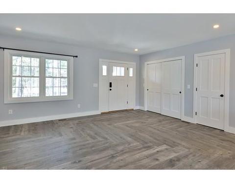 50 Pomeroy, Easthampton, MA 01027 photo 3