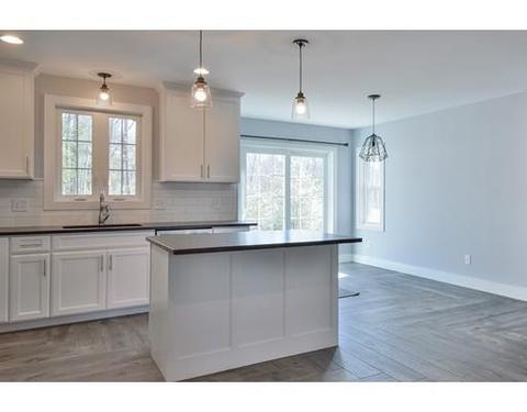 50 Pomeroy, Easthampton, MA 01027 photo 6
