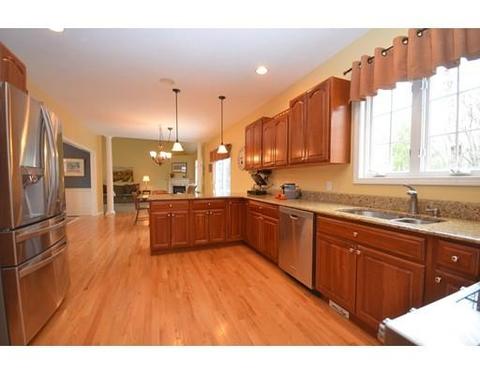 16 Brookside Dr, Sutton, MA 01590 photo 7