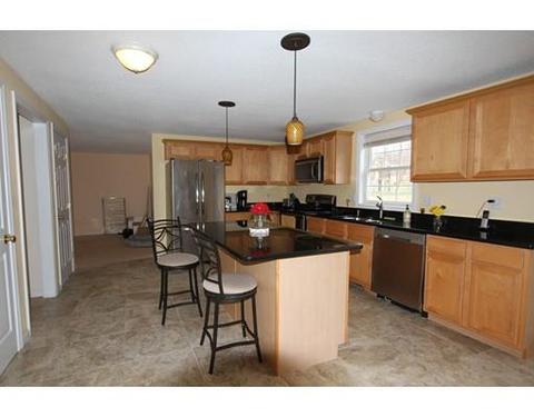 19 Eileen Ave, Clinton, MA 01510 photo 7