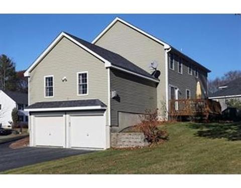 19 Eileen Ave, Clinton, MA 01510 photo 4