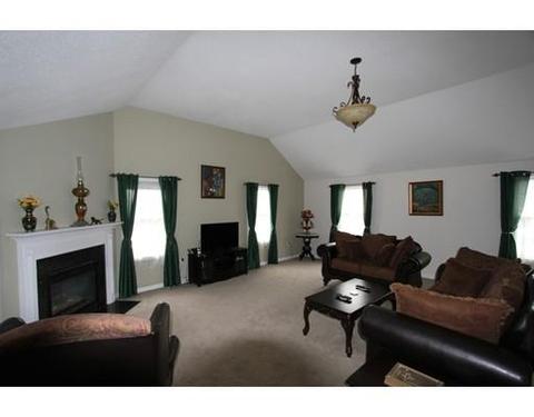 19 Eileen Ave, Clinton, MA 01510 photo 14