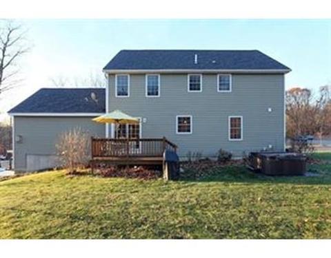 19 Eileen Ave, Clinton, MA 01510 photo 5